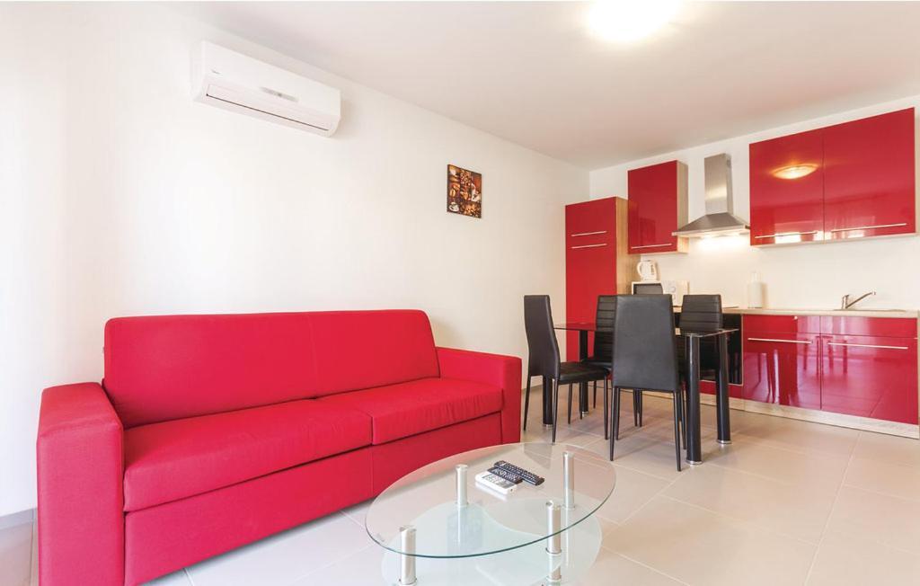 Apartments Sun Premantura Ngoại thất bức ảnh