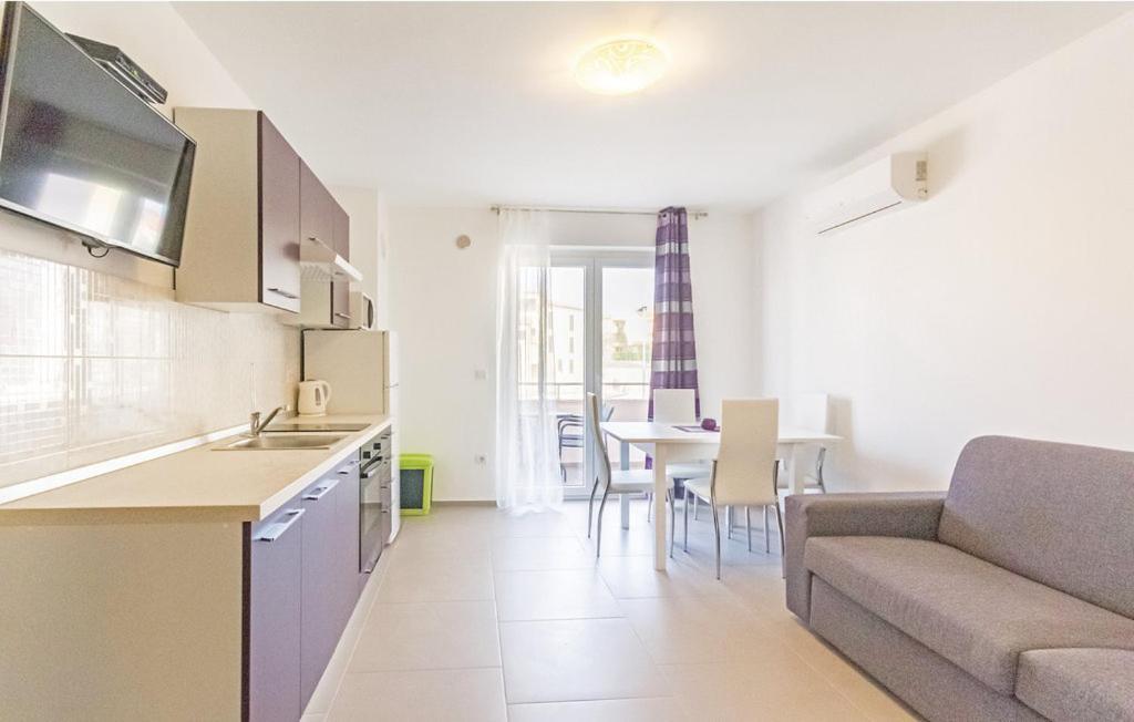 Apartments Sun Premantura Ngoại thất bức ảnh